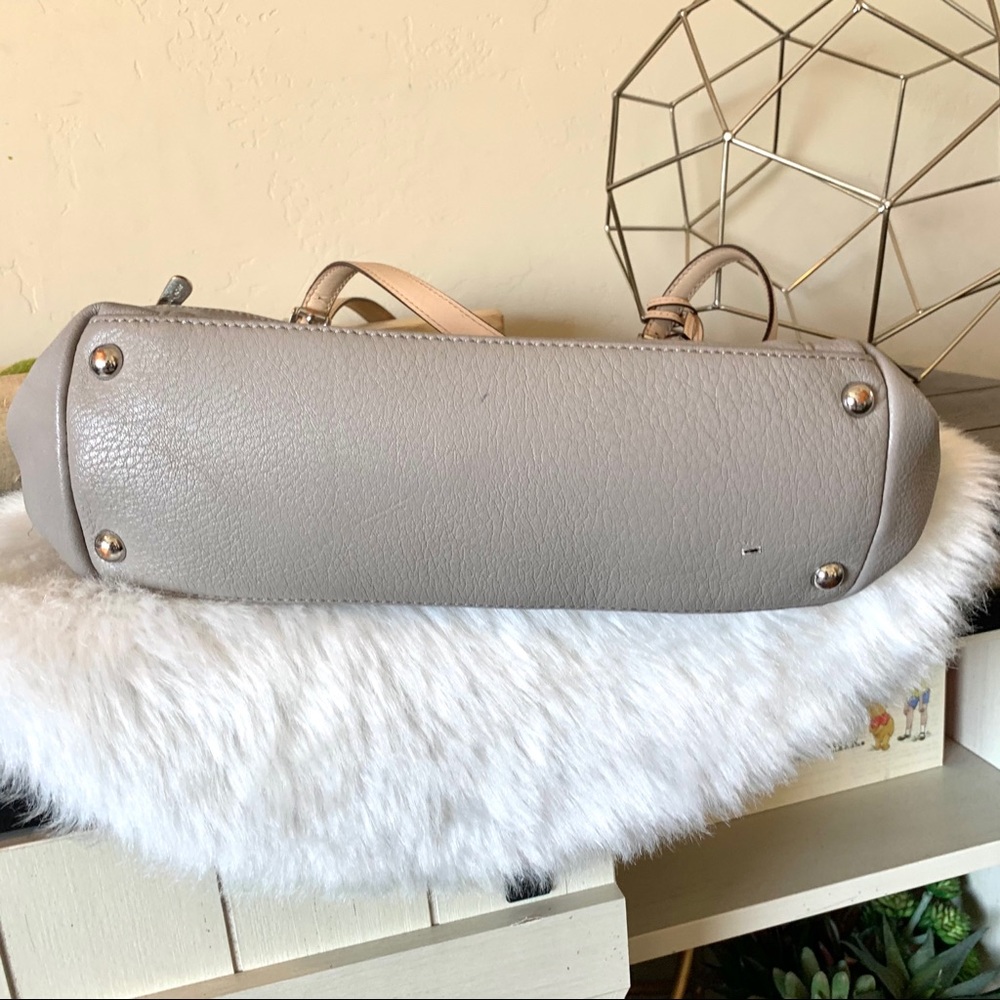 Michael Kors large Leather tote purse - Picture 5 of 9